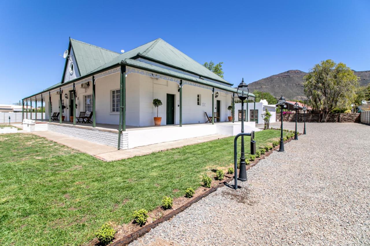 Victorian Square Guesthouse Graaff Reinet Ngoại thất bức ảnh