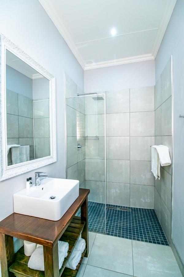 Victorian Square Guesthouse Graaff Reinet Ngoại thất bức ảnh