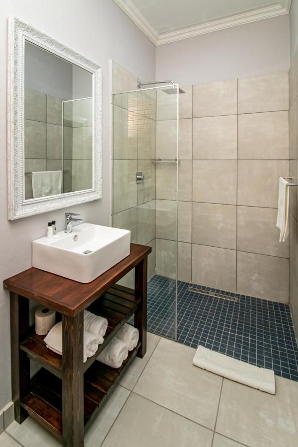 Victorian Square Guesthouse Graaff Reinet Ngoại thất bức ảnh